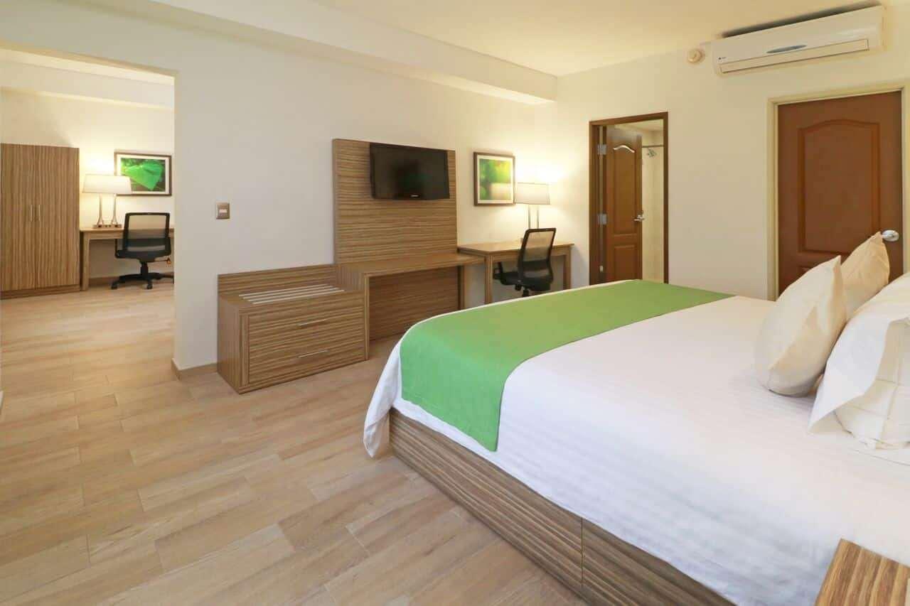 Wyndham Garden Monterrey Valle Real ภายนอก รูปภาพ