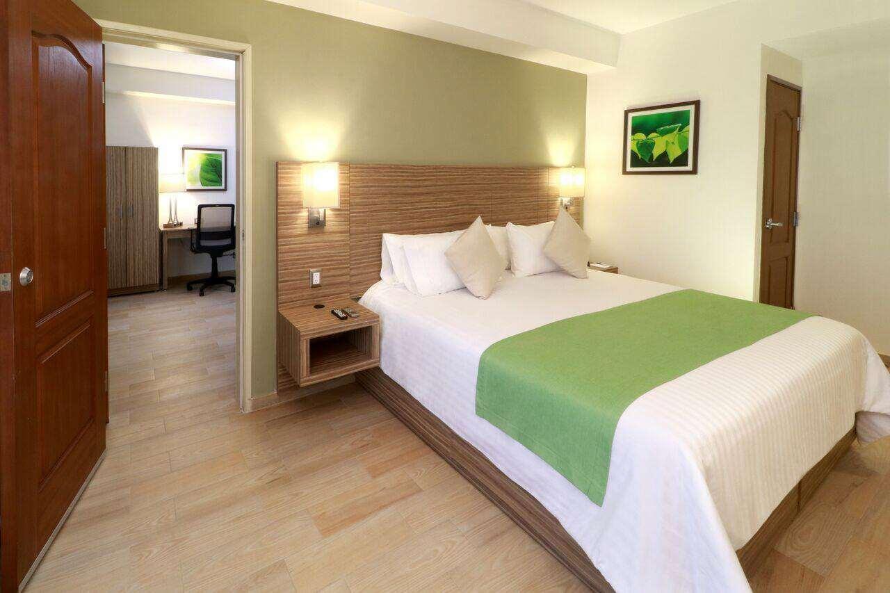 Wyndham Garden Monterrey Valle Real ภายนอก รูปภาพ