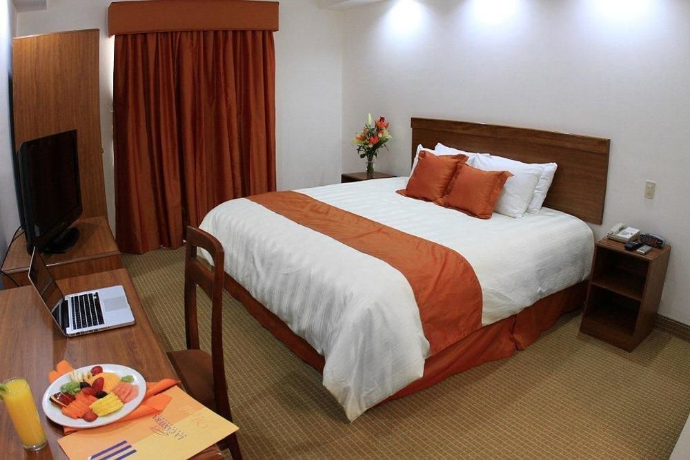 Wyndham Garden Monterrey Valle Real ภายนอก รูปภาพ