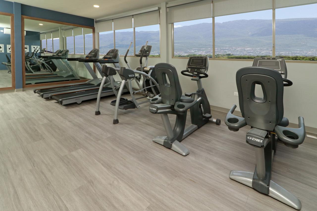 Wyndham Garden Monterrey Valle Real ภายนอก รูปภาพ