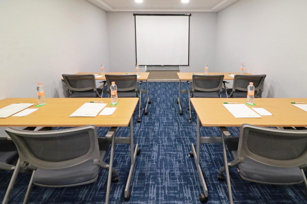 Wyndham Garden Monterrey Valle Real ภายนอก รูปภาพ